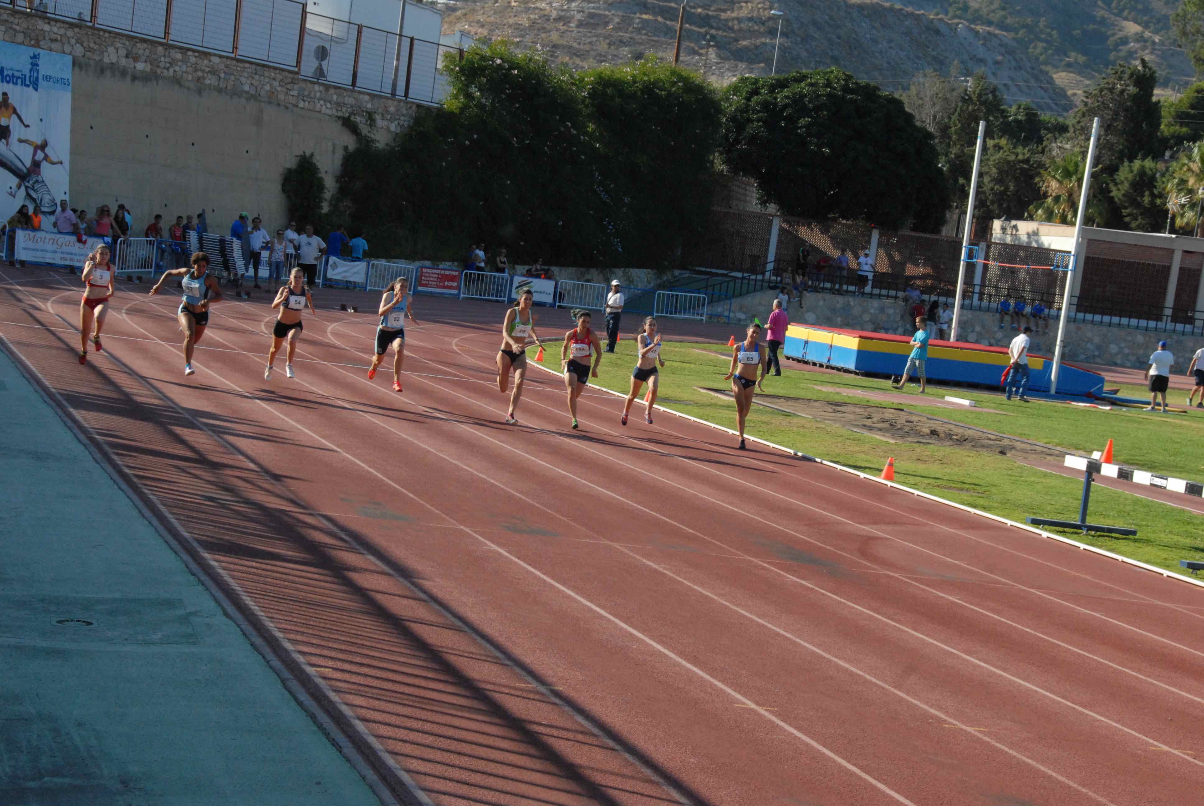 Los atletas sanroqueños consiguen fabulosas marcas en el Campeonato de